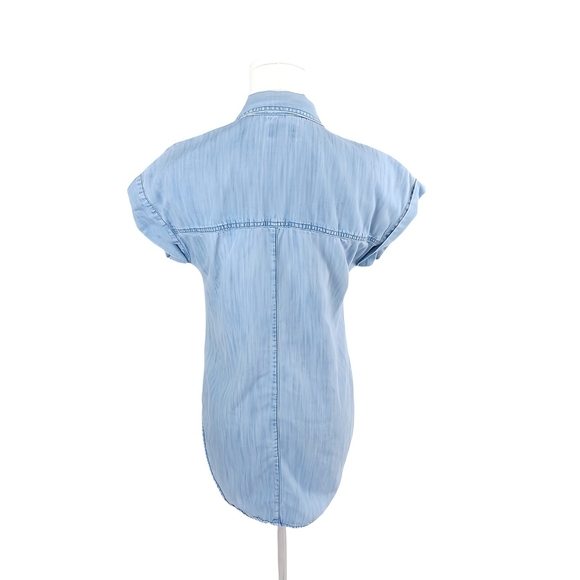 J. Crew Chambray Blue Short-Sleeve Shirt 0 - Picture 3 of 5